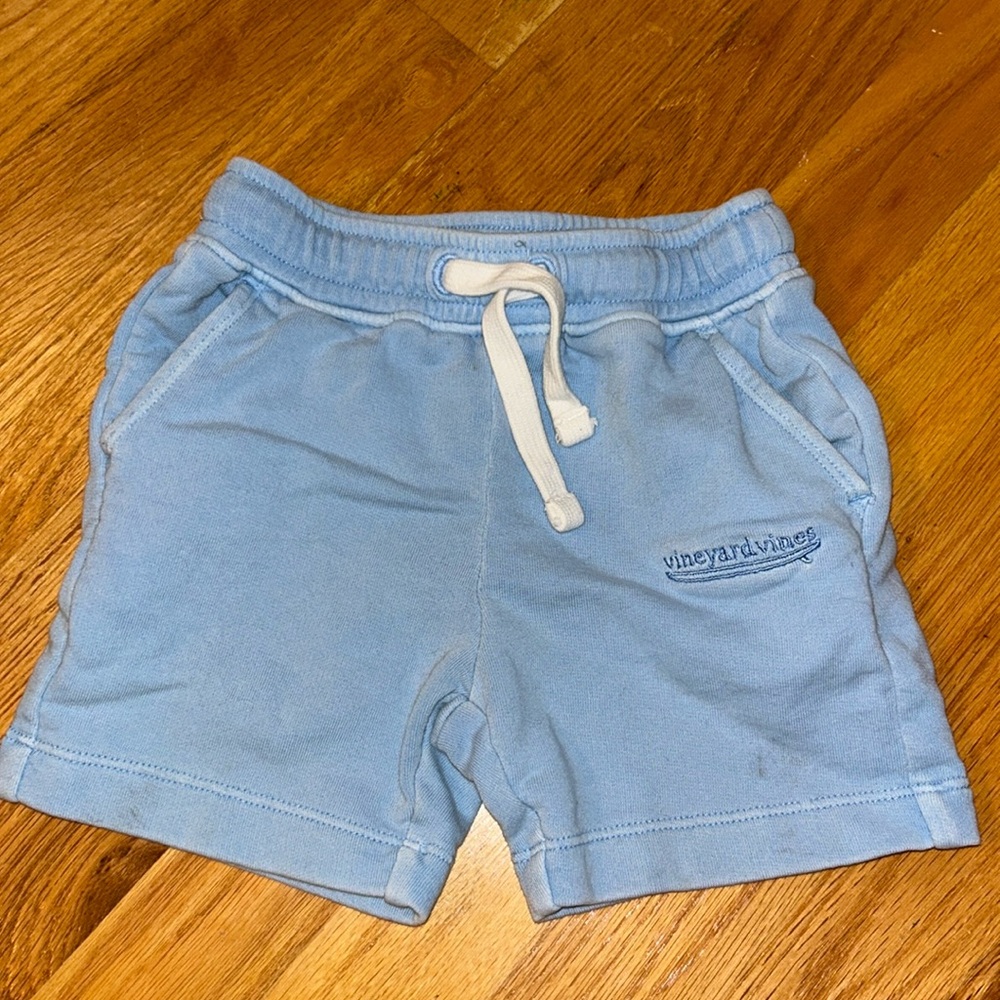Vineyard Vines Shorts